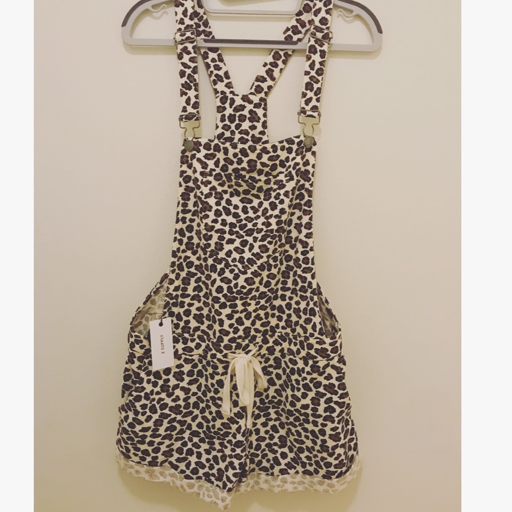COPY - *Z SUPPLY* NEW WITH TAGS leopard print overalls